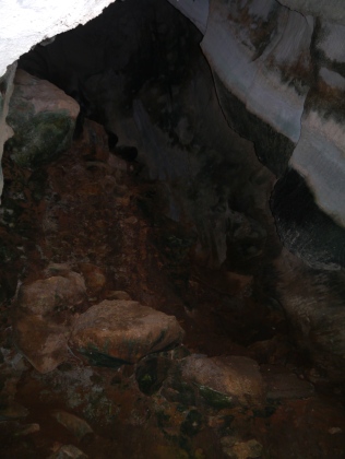 Höhleneingang-Grotta dell edera